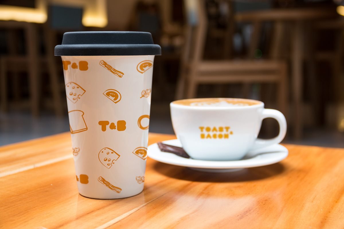 “IL”餐飲VI設計  杯子設計