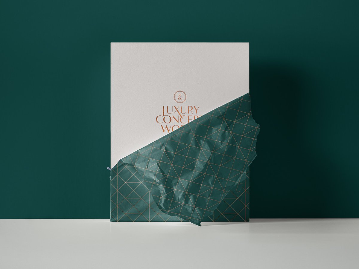 LCW豪華禮賓和精品店vi設(shè)計——燙金logo的視覺識別案例，品牌vi設(shè)計，精品店vi設(shè)計，vi視覺識別，深圳品牌策劃，深圳vi設(shè)計，左右格局