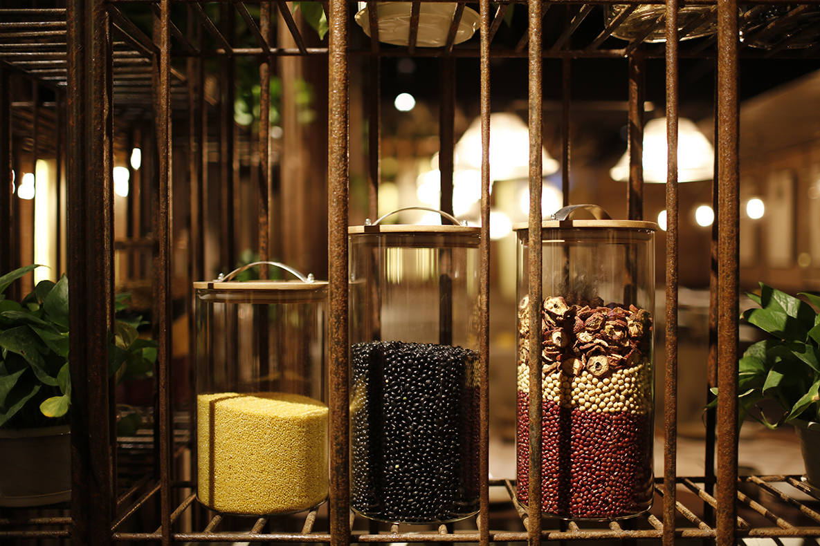 特色餐飲品牌vi形象設(shè)計(jì)塑造案例合集，餐飲vi設(shè)計(jì)，特色餐飲設(shè)計(jì)，vi形象設(shè)計(jì)，左右格局